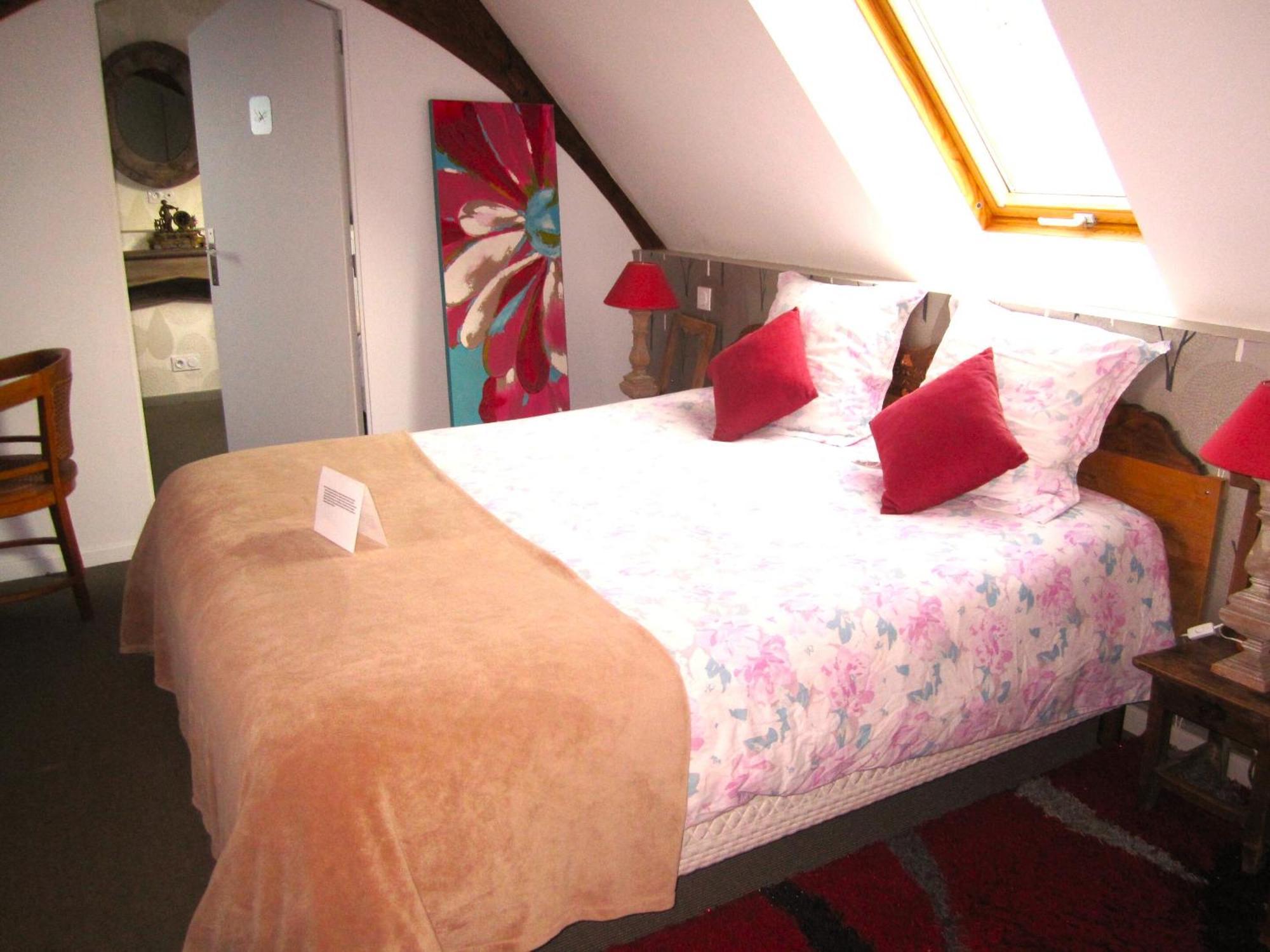 Manoir Desnachez Hotel Taupont Room photo